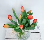 RAMO DE TULIPANES ANARANJADOS